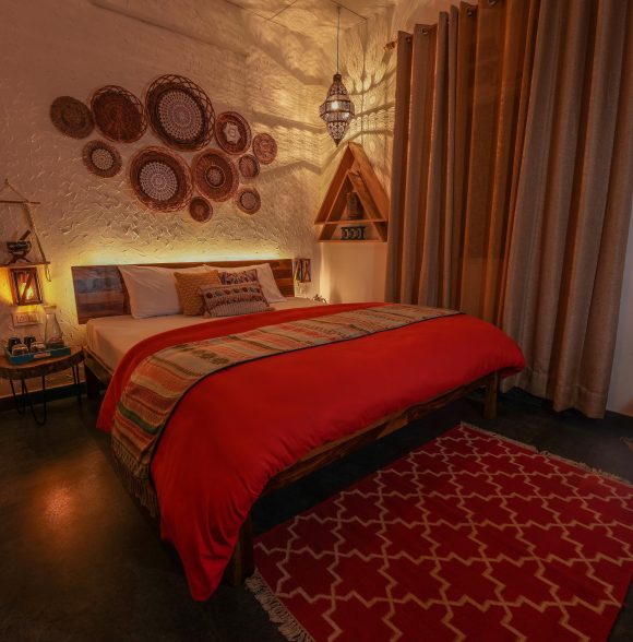 Amber Retreat - Cafe & Boutique Lodge