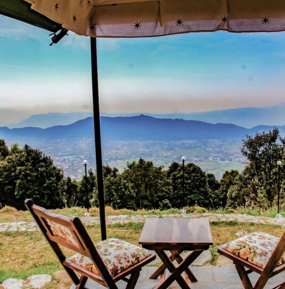Enchanting Hillside Escapade