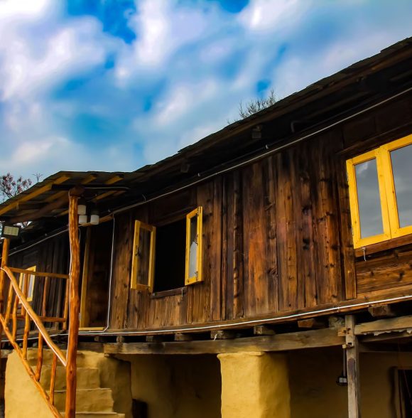 Enchanting Hillside Escapade