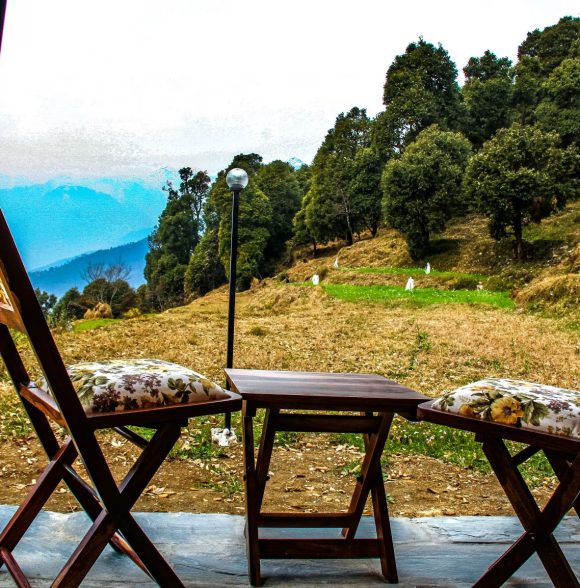 Enchanting Hillside Escapade