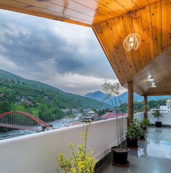 Riverside Serenity Boutique Hotel