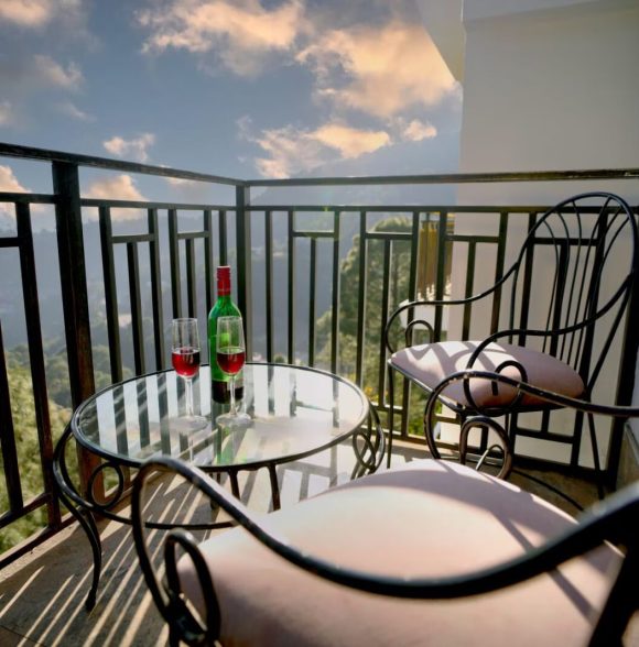 Mountain Crest Hotel