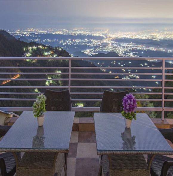 Horizon View Kasauli Cottage