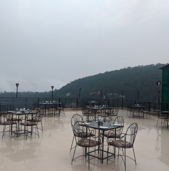 Mountain Crest Hotel