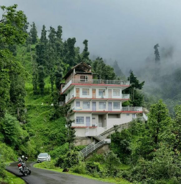 Nature’s Edge Homestay
