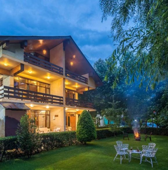 Cedar Crest Manor