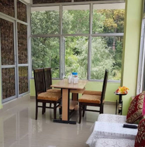 Evergreen Escape | A Cozy Stay in Dalhousie