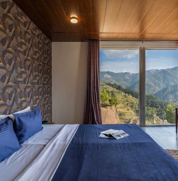 Luxury Mountain Retreat in Mashobra - Homestay in Himachal
